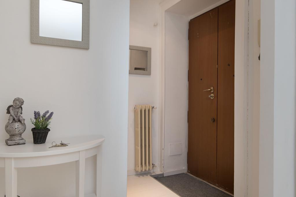 White Borgo Roma