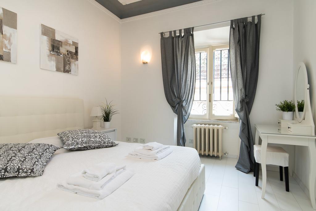 White Borgo Roma