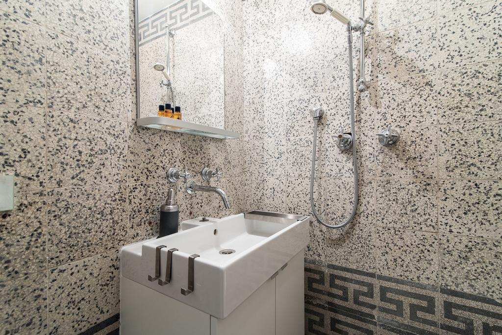 White Borgo Roma