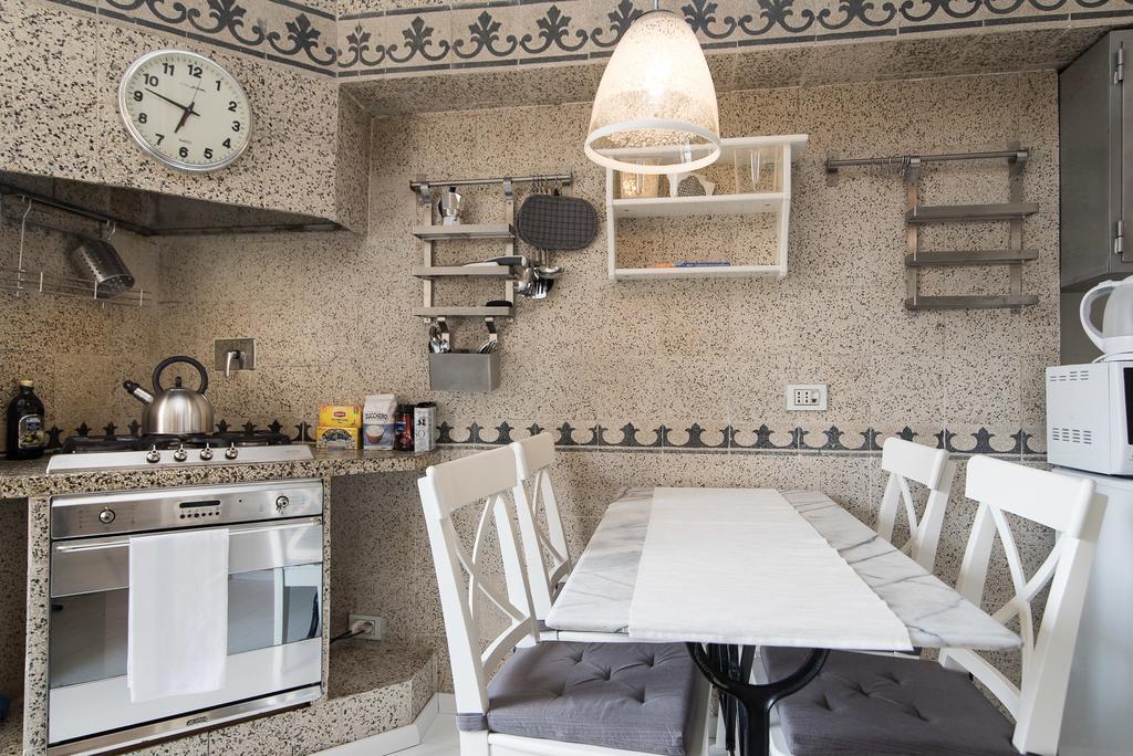 White Borgo Roma