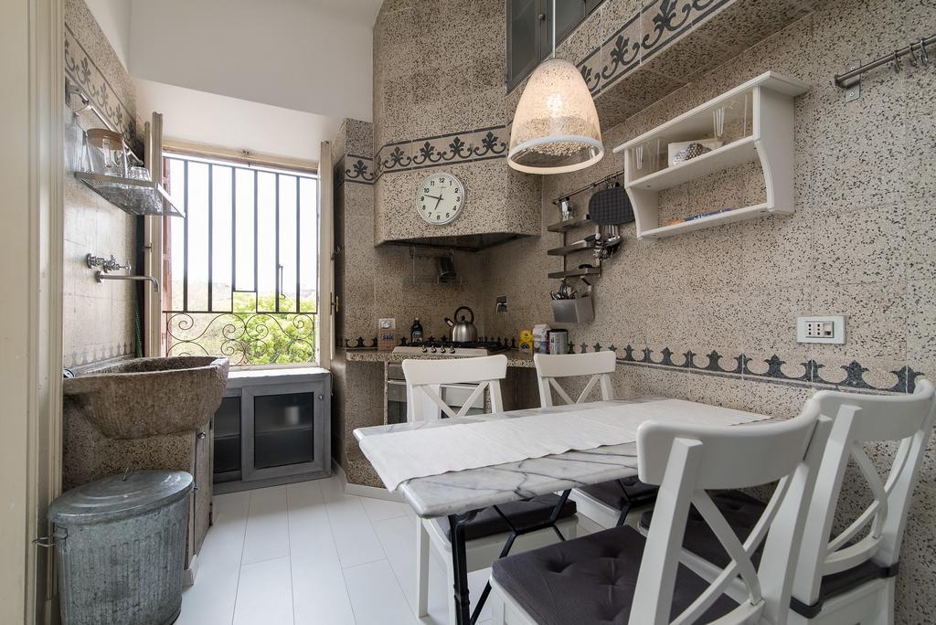 White Borgo