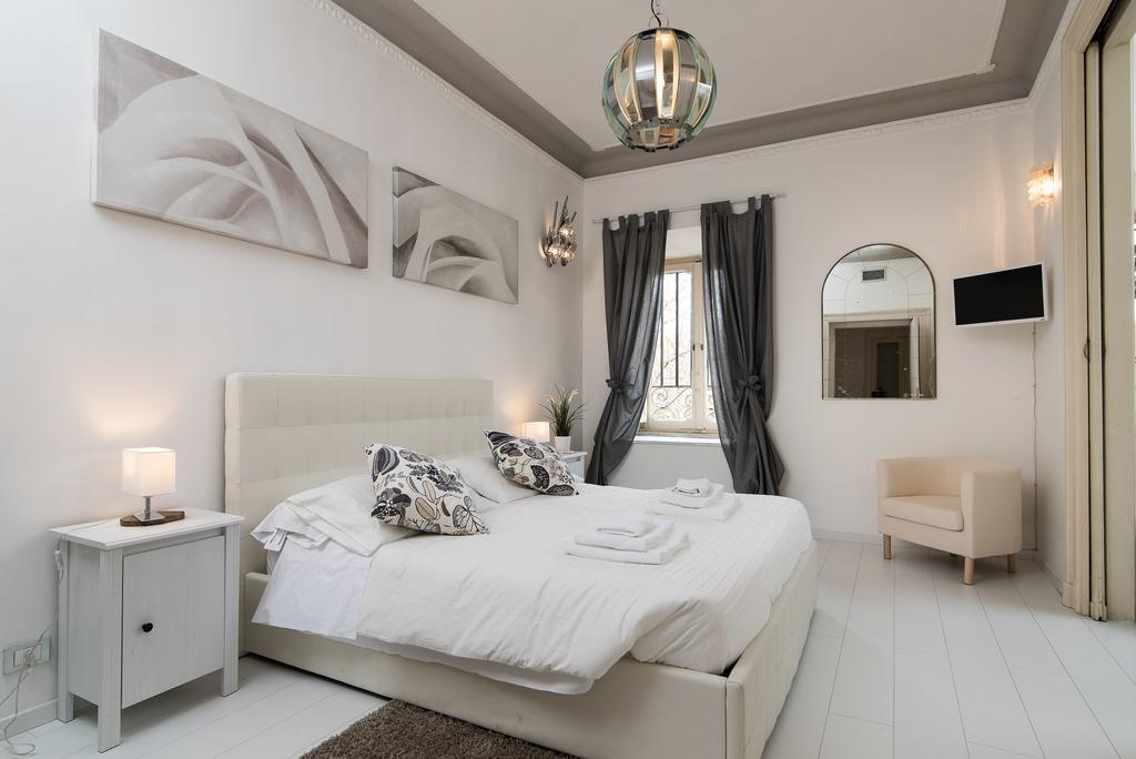 White Borgo